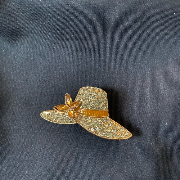 Monet hat brooch pin Gold tone with clear orange rhinestones - Picture 2 of 6
